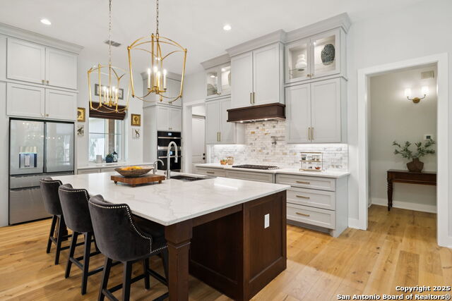 Listing photo id 6 for 929 Coolabah