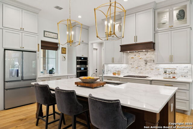 Listing photo id 7 for 929 Coolabah