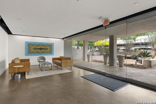 Image 2 of 25 For 1115 Alamo St S 2405