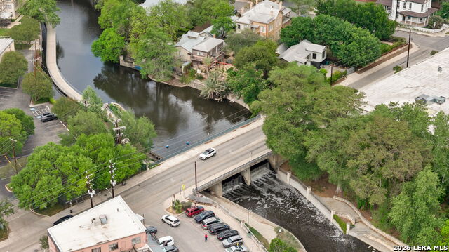 Image 24 of 25 For 1115 Alamo St S 2405