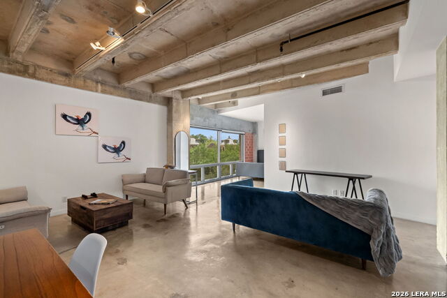 Image 4 of 25 For 1115 Alamo St S 2405