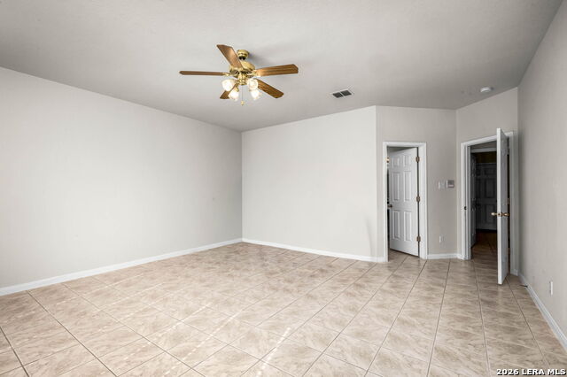 Image 18 of 41 For 510 Catanbo Ct