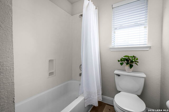 Image 29 of 41 For 510 Catanbo Ct