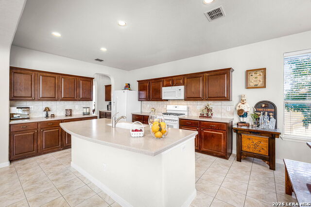 Image 7 of 41 For 510 Catanbo Ct