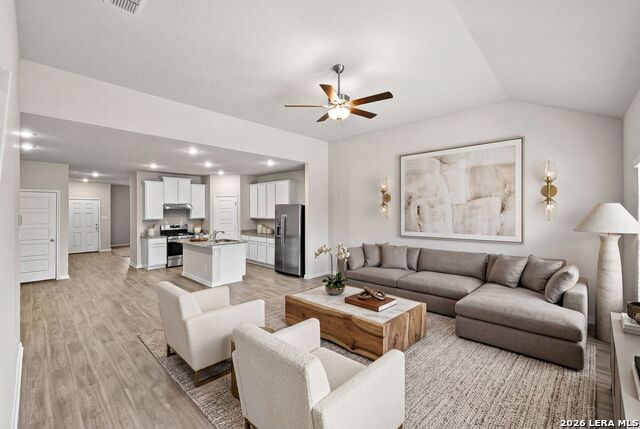 Image 10 of 43 For 5103 Topaz Bend