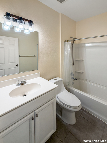 Image 15 of 31 For 10535 Noble Cyn