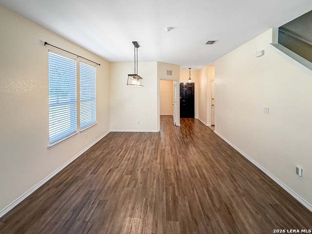 Image 18 of 31 For 10535 Noble Cyn