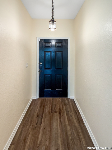 Image 21 of 31 For 10535 Noble Cyn