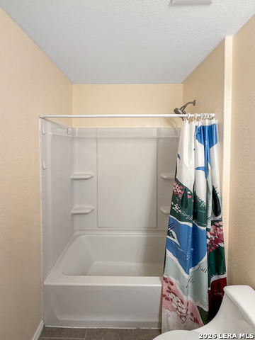 Image 28 of 31 For 10535 Noble Cyn