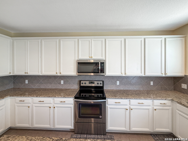 Image 7 of 31 For 10535 Noble Cyn