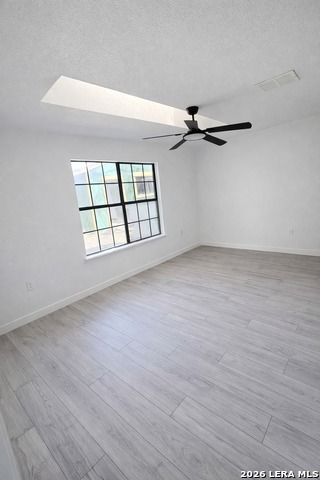 Image 10 of 13 For 507 5th St W