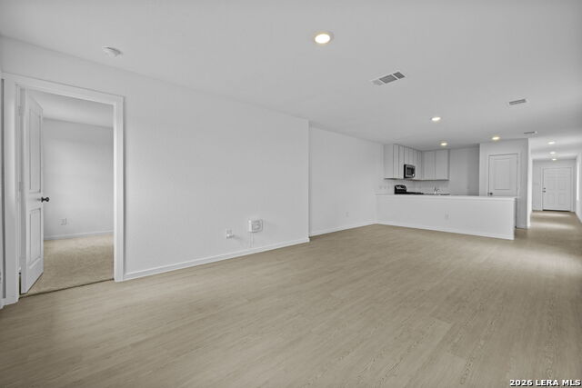 Image 16 of 23 For 12711 Kathleen St