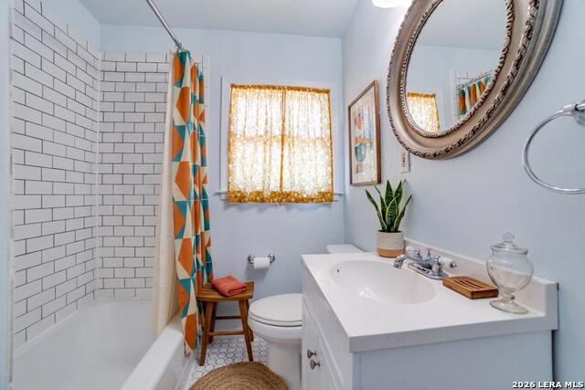 Image 4 of 11 For 217 Seford Dr