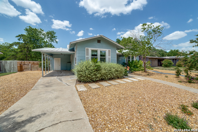 Image 8 of 11 For 217 Seford Dr