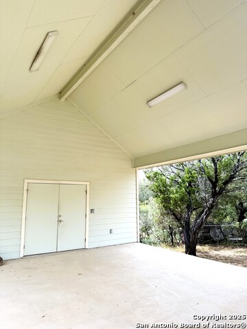 Image 22 of 26 For 186 Lakeview Rd