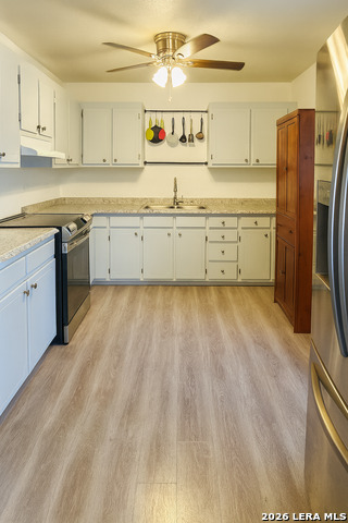 Image 5 of 10 For 309 Bohme St