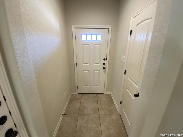 Image 2 of 42 For 6870 Lakeview Dr