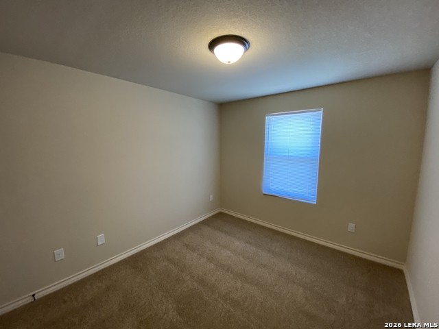 Image 30 of 42 For 6870 Lakeview Dr