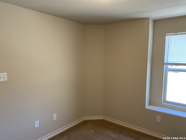 Image 39 of 42 For 6870 Lakeview Dr