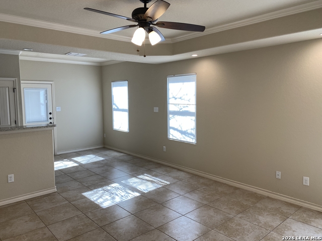 Image 8 of 42 For 6870 Lakeview Dr