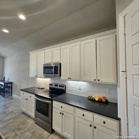 Image 13 of 47 For 137 Medium Meadow W