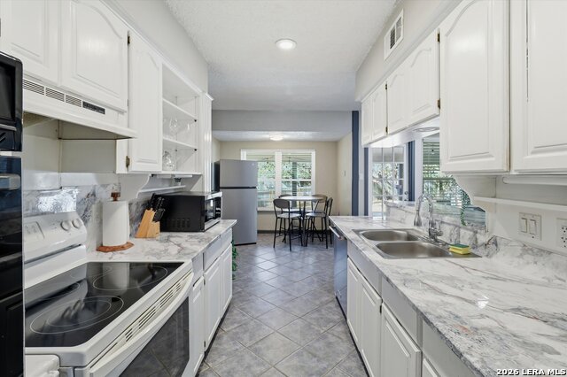 Image 11 of 34 For 16407 Ledge Trail