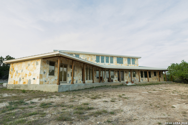 Details for 525 Windmill Dr, Bandera, TX 78003