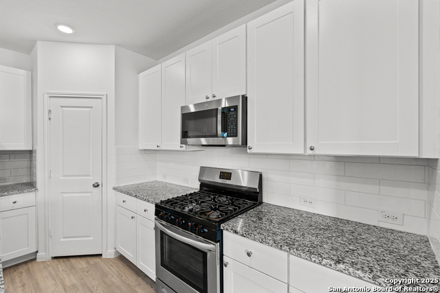 Image 11 of 26 For 4419 Revetment Way