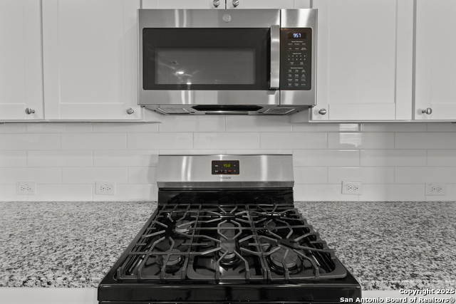 Image 12 of 26 For 4419 Revetment Way