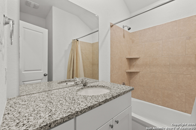 Image 16 of 26 For 4419 Revetment Way