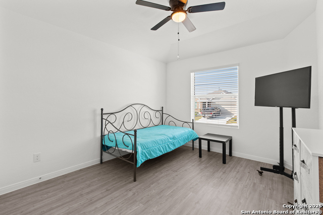 Image 19 of 26 For 4419 Revetment Way