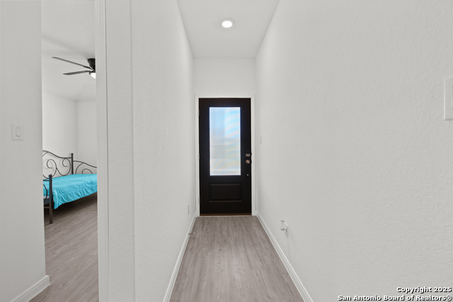 Image 5 of 26 For 4419 Revetment Way