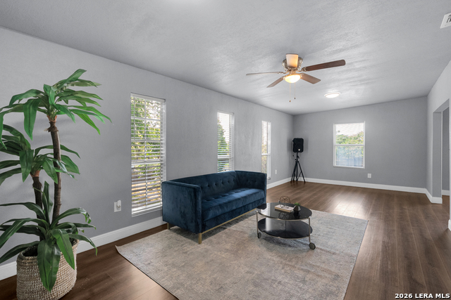 Image 15 of 23 For 4236 Lonesome Trl