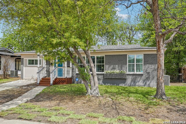 Image 2 of 39 For 339 Future Dr