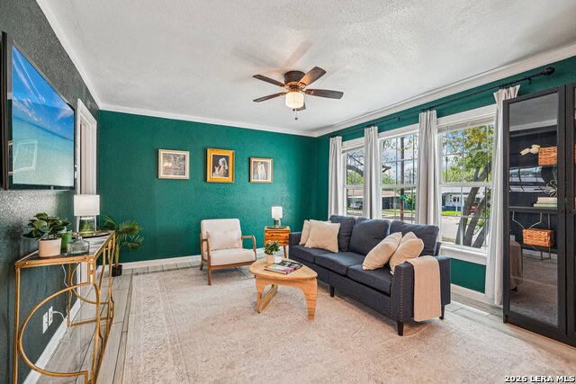 Image 6 of 39 For 339 Future Dr