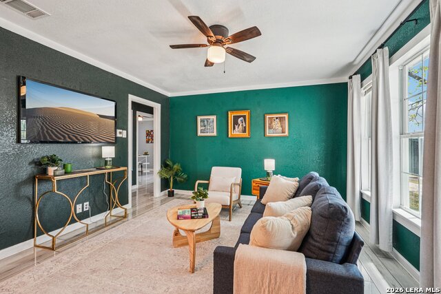 Image 9 of 39 For 339 Future Dr