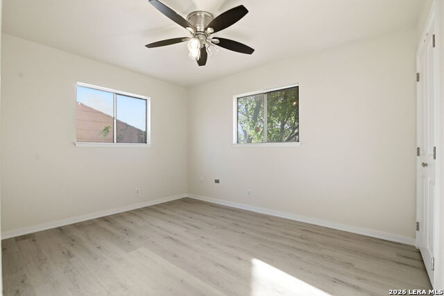 Image 12 of 19 For 4606 Hollyspring Drive