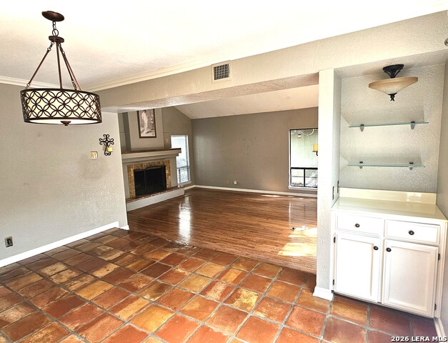 Image 18 of 71 For 3410 River Path St