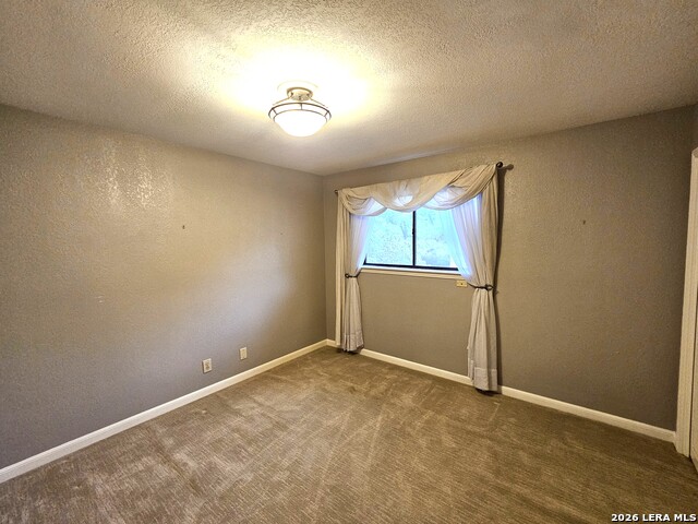 Image 27 of 71 For 3410 River Path St