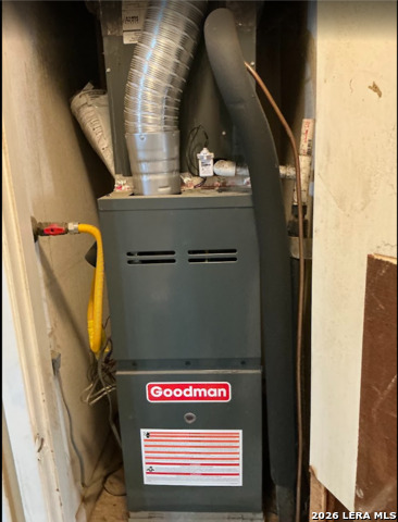 Image 21 of 25 For 4330 Sunnyvale