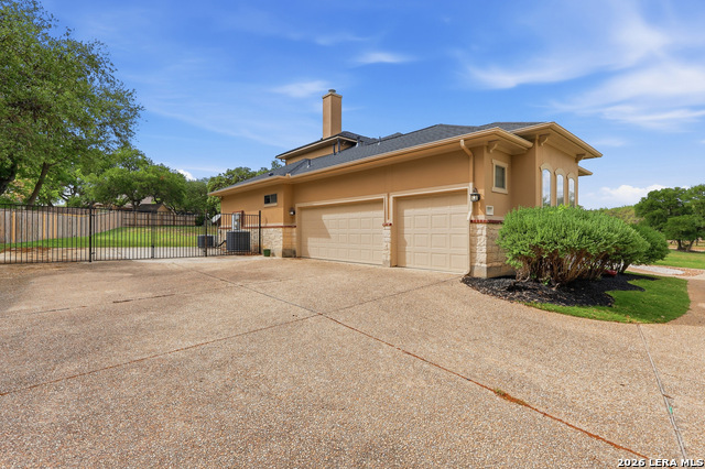 Image 43 of 46 For 8919 Comanche Path