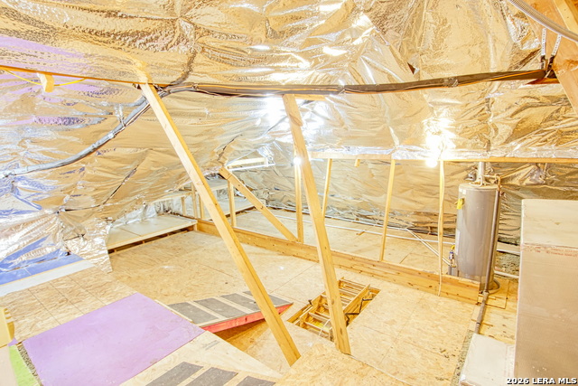 Listing photo id 40 for 3607 Rustling Oaks