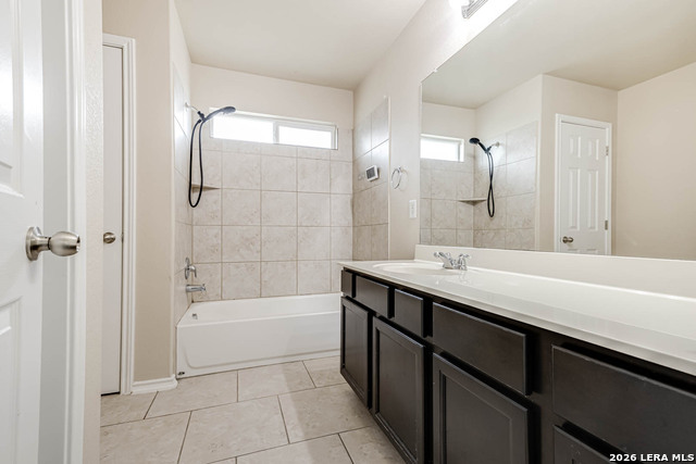 Image 27 of 38 For 8715 Dove Oak Ln