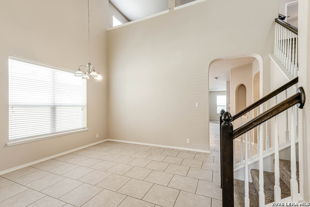 Image 5 of 38 For 8715 Dove Oak Ln