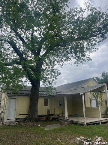 Image 10 of 25 For 221 Leigh  