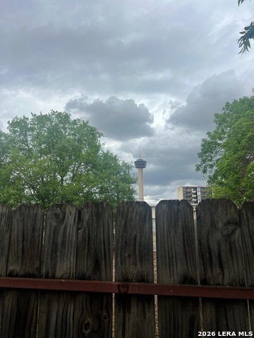 Image 12 of 25 For 221 Leigh  