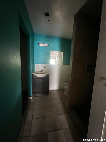 Image 20 of 25 For 221 Leigh  