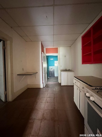 Image 21 of 25 For 221 Leigh  