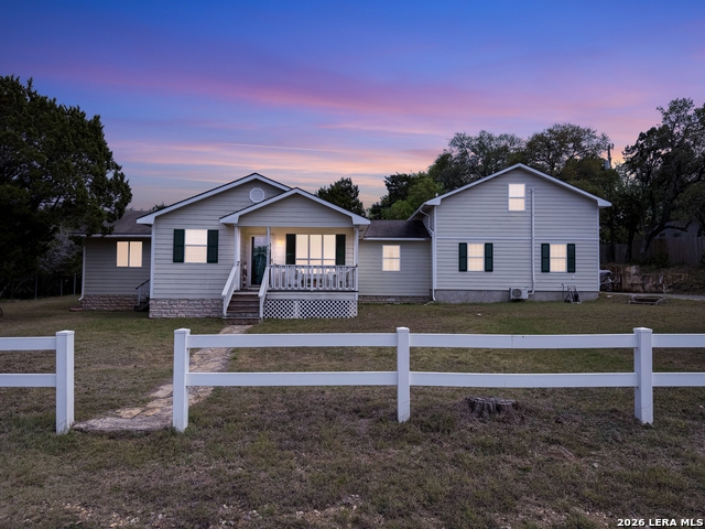 Details for 462 Flatrock, Canyon Lake, TX 78133