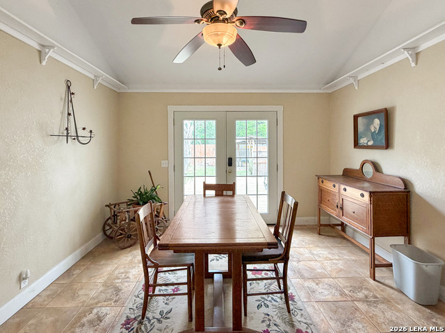 Image 15 of 39 For 462 Flatrock